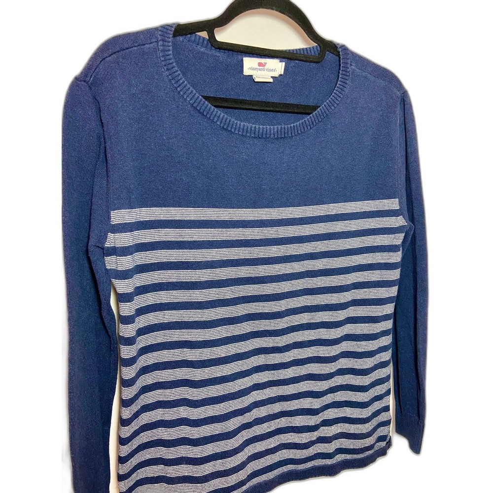 Vineyard Vines Sweater‎